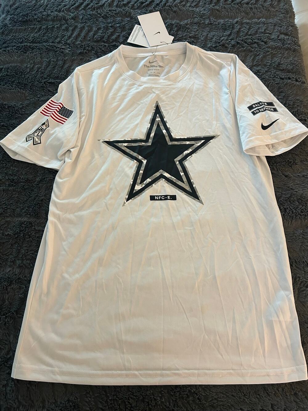 Dallas Cowboys Nike Youth Large White T-Shirt (NWT)